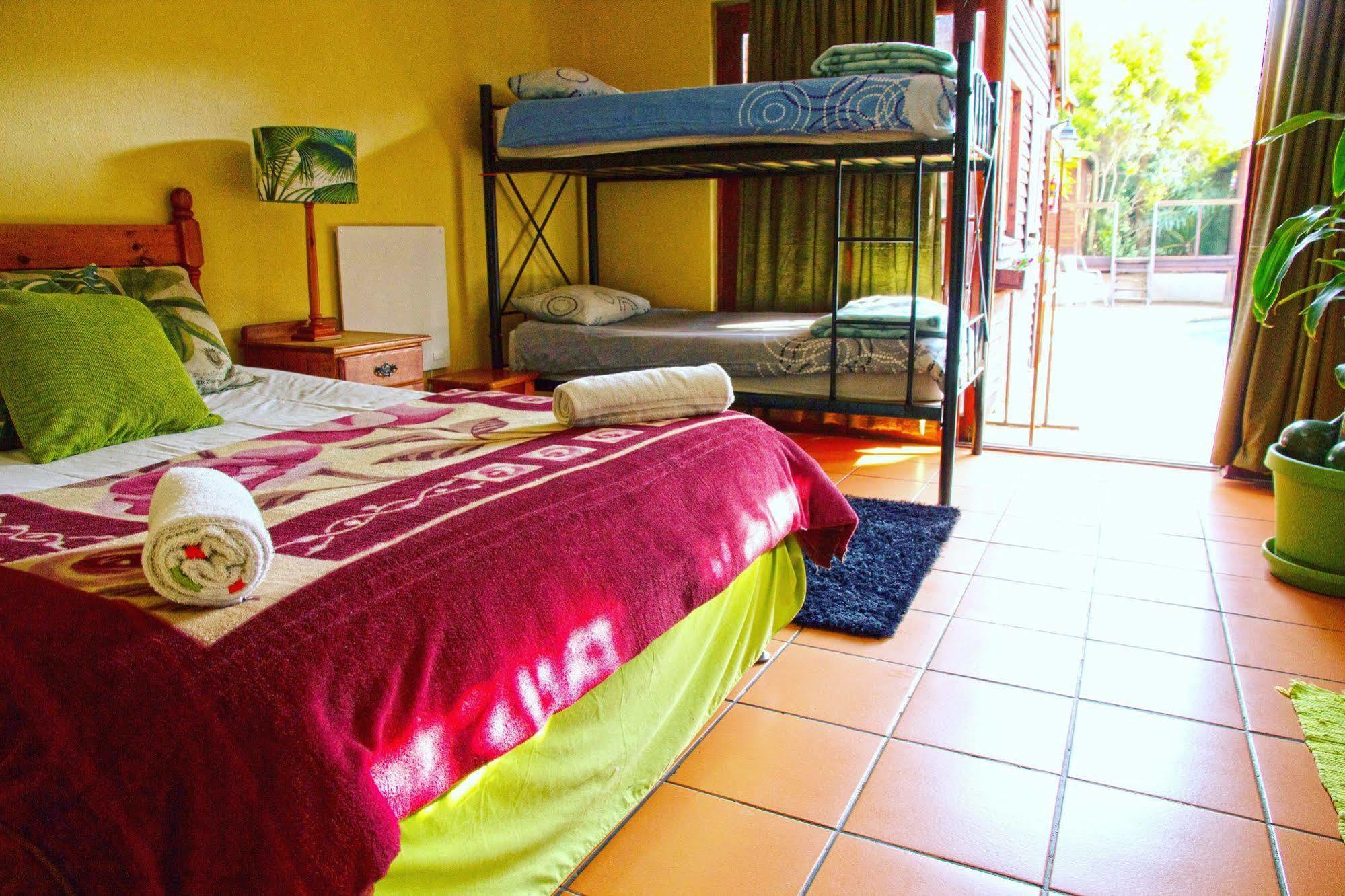 Homebase Melville Backpackers 요하네스버그 외부 사진