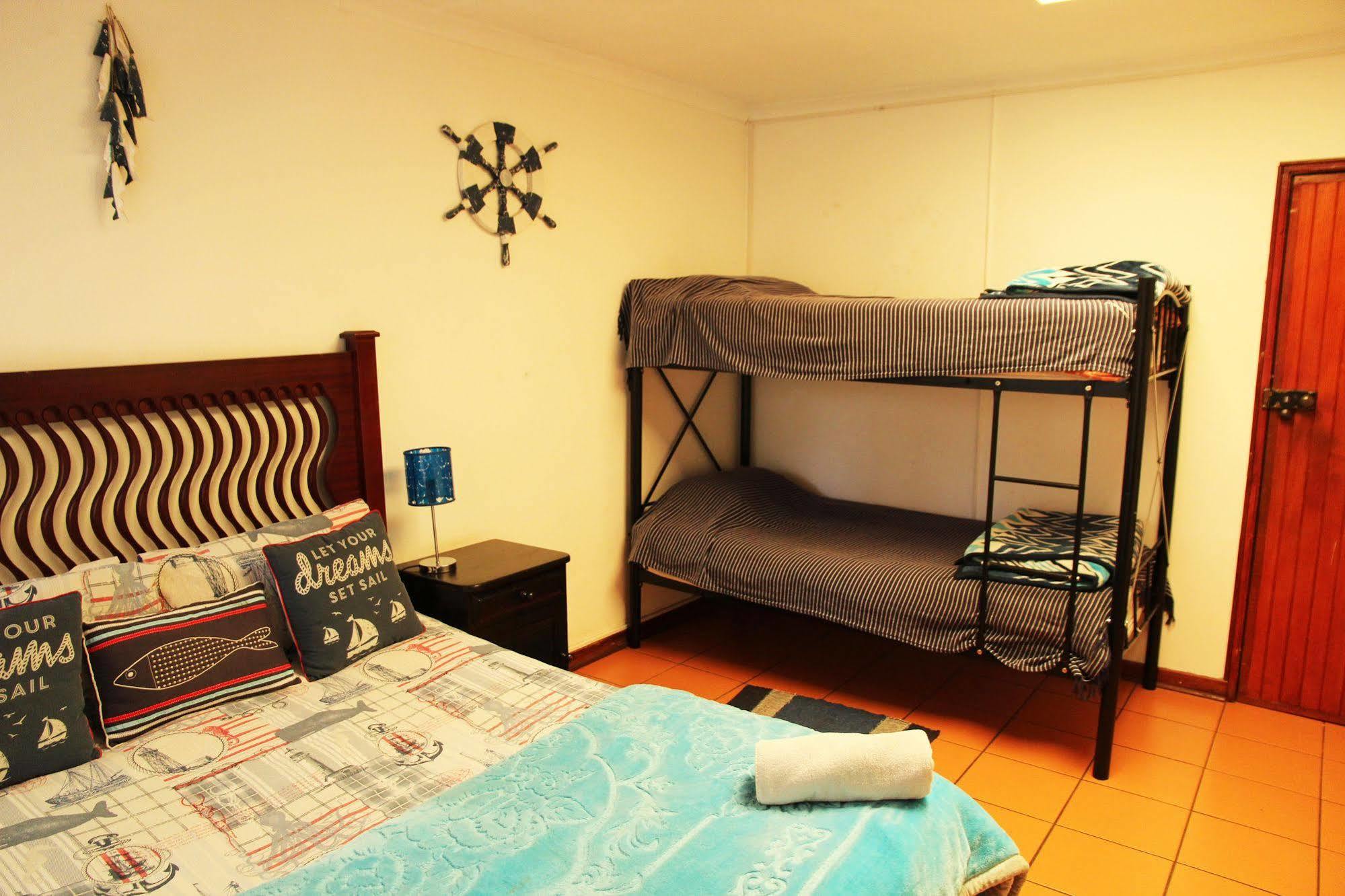 Homebase Melville Backpackers 요하네스버그 외부 사진